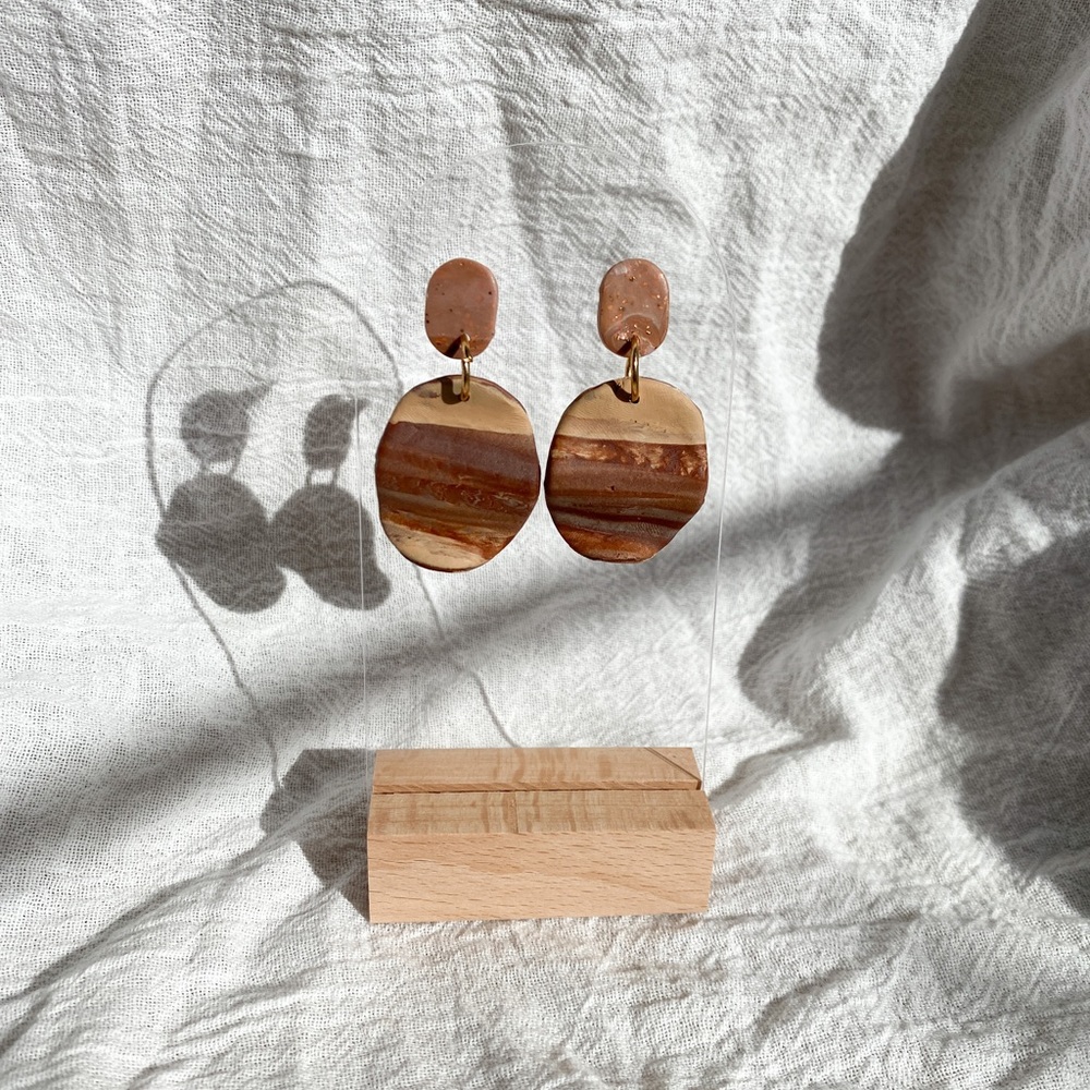 Three Dimensional Wavy Earrings